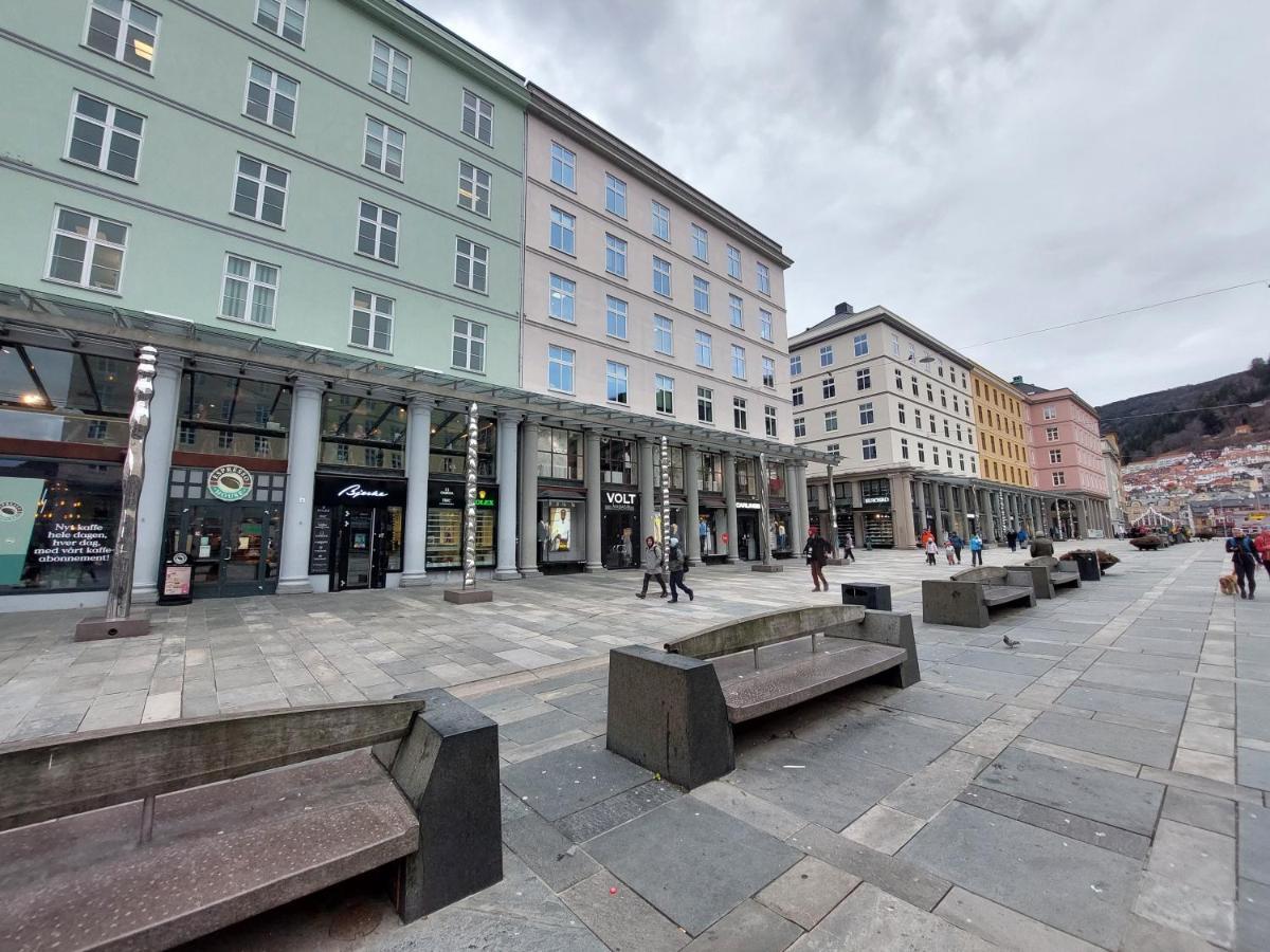 Center * Bergen